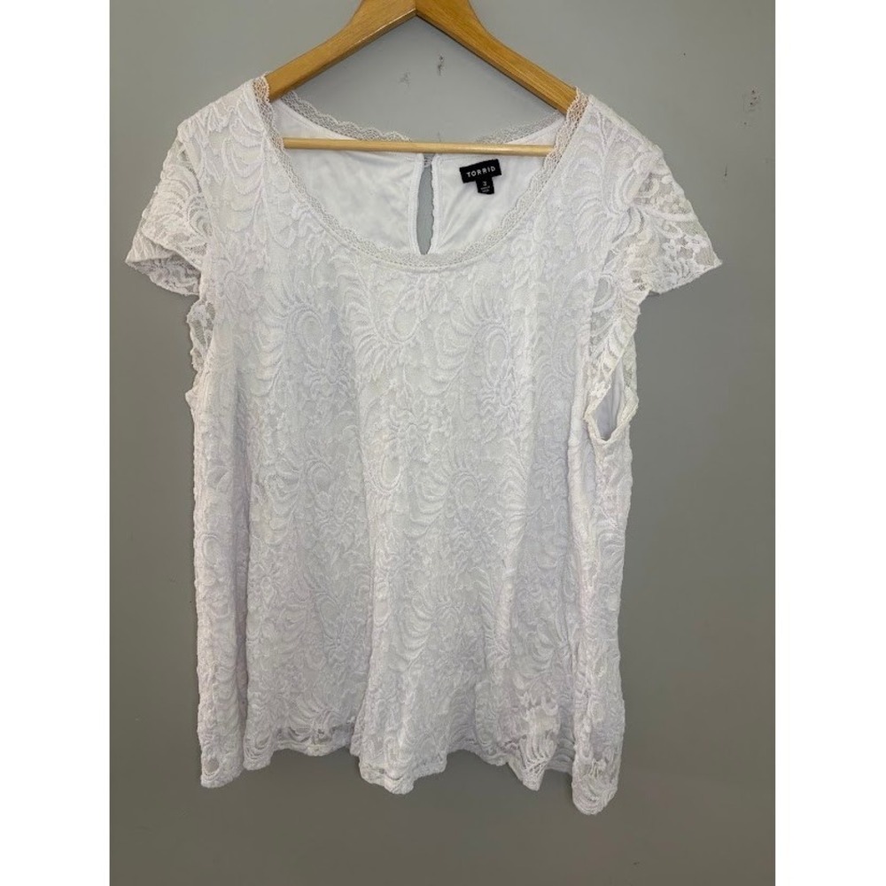 Torrid Womens Plus Size 3X White Lace Top Flutter Sleeves Easter, Fairycore‎